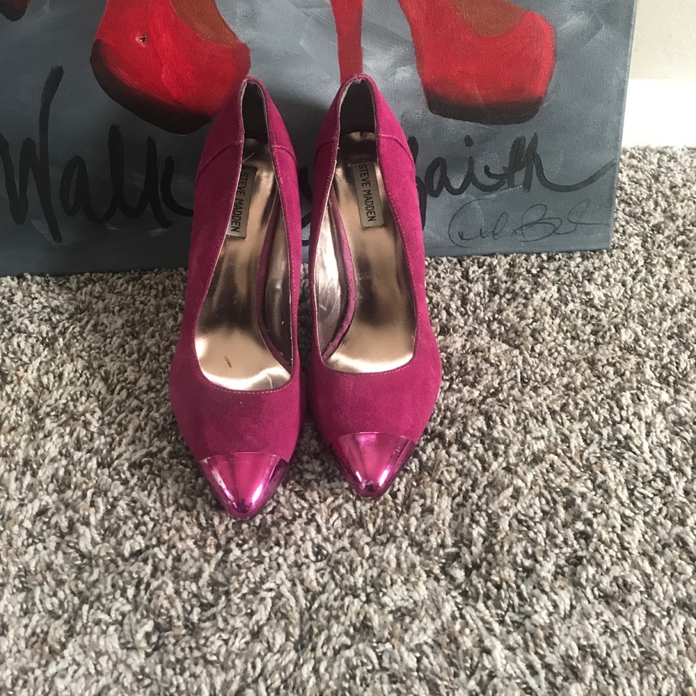 Steven Madden Pump
